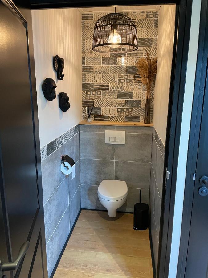 De Heerlykheid Wemeldinge, Vlak Bij Strand En Bos, Ruime Vakantiewoning Met Eigen Patio In De Karakteristieke Dorpsstraat מראה חיצוני תמונה